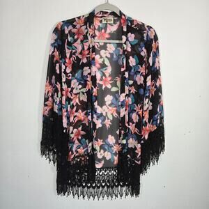 Show Me Your MuMu Kimono. Size Small.